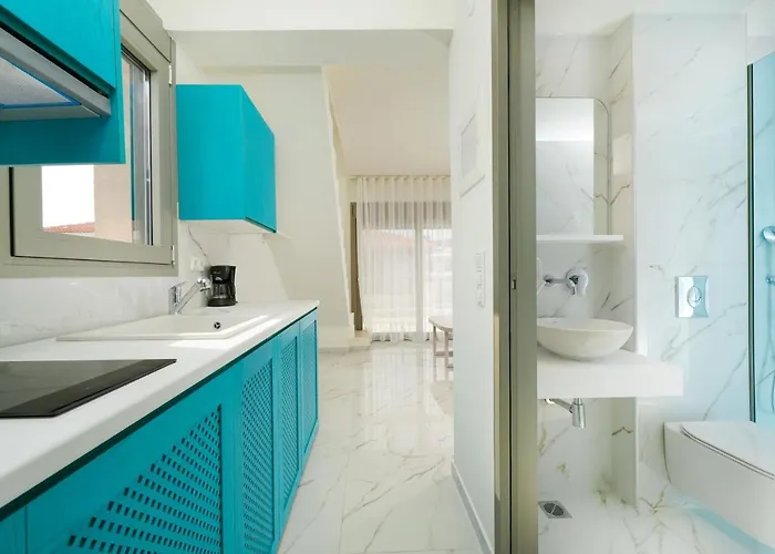Athina Palace Luxurious Appartments * 波托什