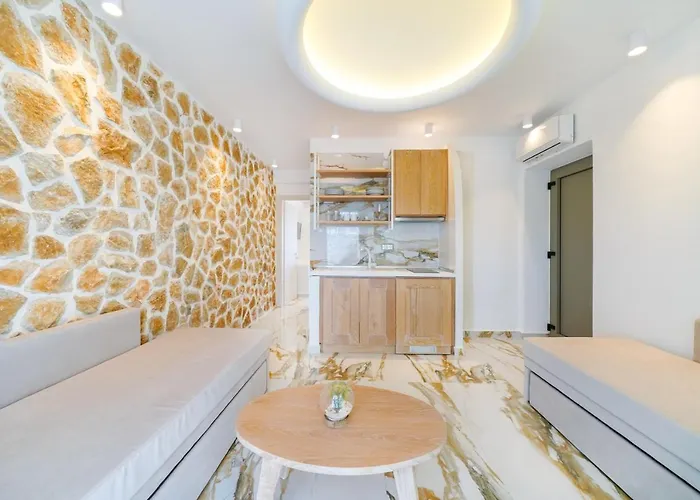 Athina Palace Luxurious Appartments 公寓 波托什